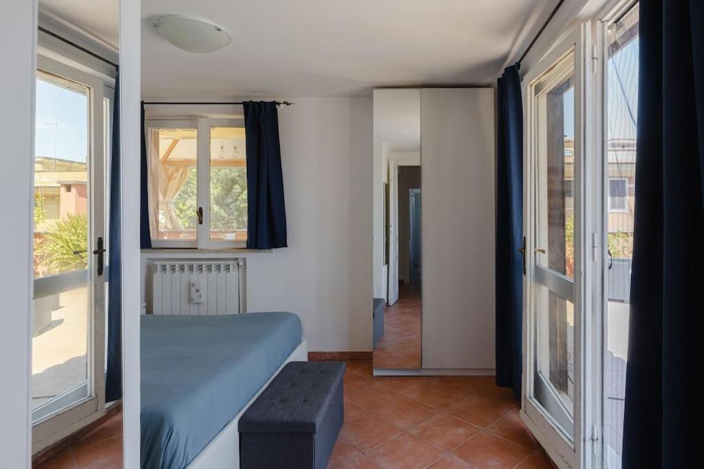 Penthouse With Jacuzzi On Private Terrace In Trastevere Rom Exteriör bild