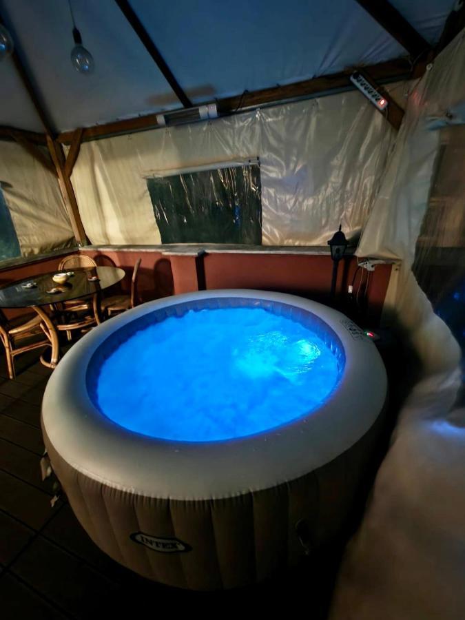 Penthouse With Jacuzzi On Private Terrace In Trastevere Rom Exteriör bild